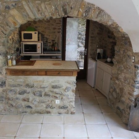 Bed and Breakfast L'Attrape Reve Saint-Vincent-de-Barres Exterior foto